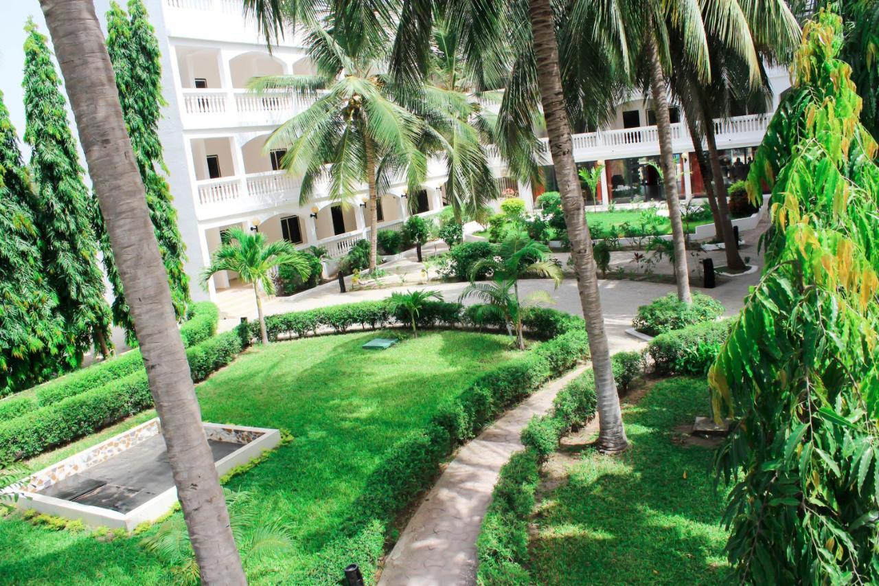 Sunu Hotel Banjul Exterior foto